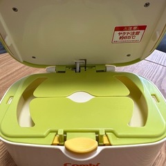 combiお尻拭きウォーマー お尻拭き温め器の画像