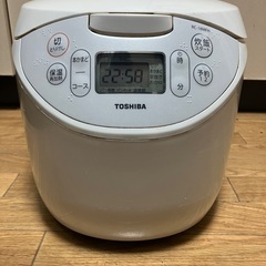 【状態難あり】東芝 マイコンジャー炊飯器 ホワイトTOSHIBA の画像