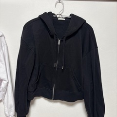 パーカーの画像