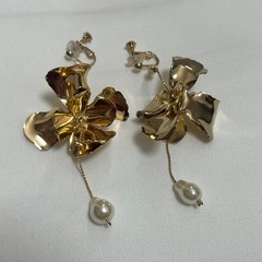 イヤリング　ヘッドドレス
の画像