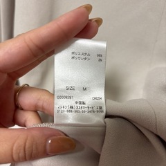 トップスの画像