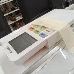 リユースのサカイ栃木店★ジモティ割あり★ TOSHIBA エアコン RAS-J562DTBK 5.6kw 22年製 室内機分解洗浄 TC12115の画像
