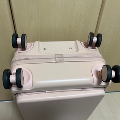 キャリーケース　小型　ピンクの画像