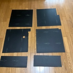 中古　塩ビタイル　グレーの画像