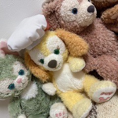 ダッフィーシェリーメイジェラトーニステラルークッキーアンぬいぐるみの画像