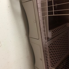 猫用3段ゲージ下トイレ、物入れ付きの画像