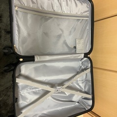 新品　未使用  キャリーケースの画像