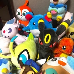 極美品　ポケモンぬいぐるみの画像