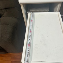 4段ボックスの画像