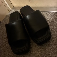 厚底サンダル差し上げます。。の画像