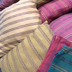 小さめクッション、替えカバー付きの画像