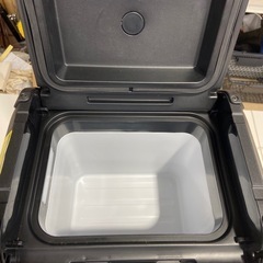 【ドリーム池田店♪ジモティー割対象】EENOUR ポータブル車載冷蔵庫 D10 2023 2125680000039855の画像