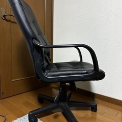オフィスチェアの画像