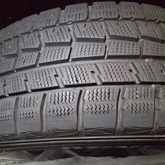 スタッドレスタイヤの画像