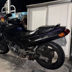 カード決済対応!! 自分へのご褒美に！ ZZR250 の画像