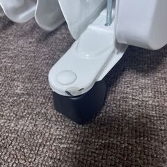 アイリスオーヤマ ウェーブ型オイルヒーター KIWH2-1210M-W IRIS OHYAMA 暖房器具の画像