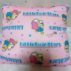 サンリオキャクターズ円柱クッション＆リトルツインスター（キキララ）クッション）の画像