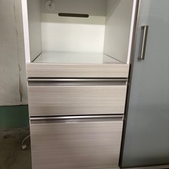 ニトリ　食器棚　キッチンカウンターの画像