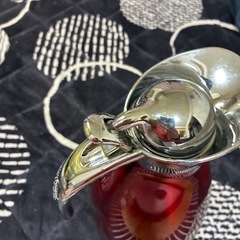 保温ポットの画像