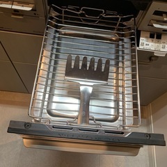 リンナイ　ビルトインガスコンロ　3口コンロ＋魚焼きグリル付　　　の画像