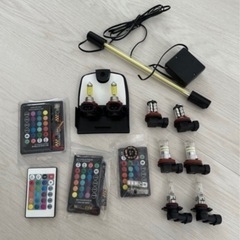 カー用品まとめ売り　フレグランスディフューザー　オイル　LED t10 フォグなどの画像