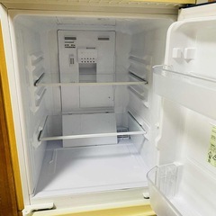 シャープの冷蔵庫の画像