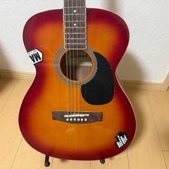 美品　アコースティックギターの画像