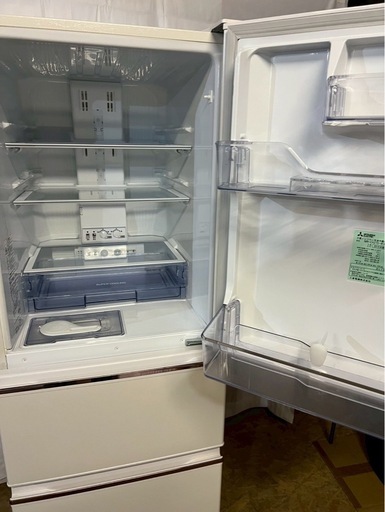 【成約済み】【6ヶ月保証】三菱電機 3ドア冷蔵庫 MR-CX27D-W 2019年製272L 右開き