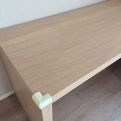 IKEA テーブル　無料の画像