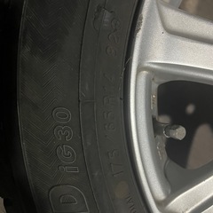 スタッドレスタイヤの画像