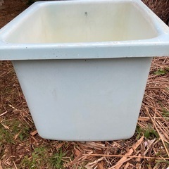浴槽　frpの画像