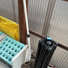 なぐさん　タープテントの軸、看板の柱の画像