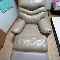 リクライニング椅子の画像