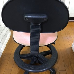 デスクチェアの画像