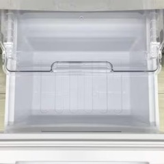 冷蔵庫(配達無料お届け設置出来ます💫都内近郊🚚】信頼のSHARP製✨左右開きどっちでもドア2022年新品購入品✨超極美品✨除菌クリーニング済品✨他にも冷蔵庫.洗濯機.電子レンジ.オーブン電子レンジ.炊飯器.テーブル&椅子.机&チェアー.ベット&マットレス.ドレッサーなど多種多様な美品が有ります✨お気軽にお問い合わせ下さい💫の画像