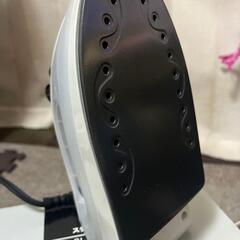 スチームアイロン　新品の画像