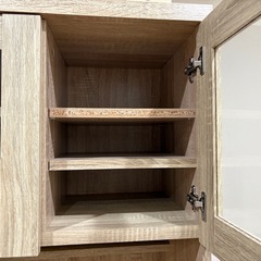 LOWYA　食器棚　の画像