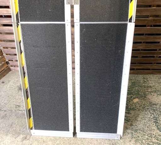 希少❗️4つに折りたためる‼️車椅子スロープ アルミ製 バイク、自転車