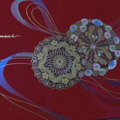 ③★Kansai urushi ３段重箱、★縁に厚みも有り、●絵柄綺麗（光加減でキラキラ）、未使用箱入、●外箱は傷みが有るのと、小さい傷が有る為格安、★お手数をおかけしますプロフィール必読ですの画像