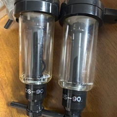 ワンショットメジャーの棒2本とメジャー3個
の画像