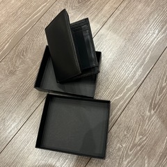 新品　財布　二つ折り　黒　シンプル　無地　メンズの画像