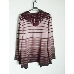 フード付きカーディガンの画像