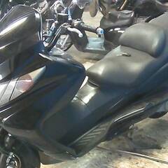 SUZUKI スカイウェイブ250S-2 黒 エンジン始動動画 自賠責で乗れます 半額配送キャンペーン 現状渡し諸経費￥0- 横浜 P-Yard の画像