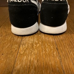 リーボック　スニーカーの画像