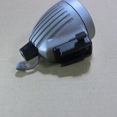 新品2個セット■CAT EYE（キャットアイ）ヘッドライトHIDバルブ、ボルドーLEDヘッドライト、の画像