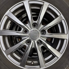 195/65R15スタッドレスタイヤ　ホイール付き　の画像