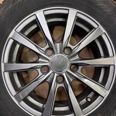 195/65R15スタッドレスタイヤ　ホイール付き　の画像