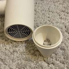 サロニア ドライヤーの画像