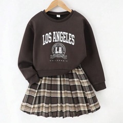 🔴【年内に処分予定】女の子の上下セット140の画像