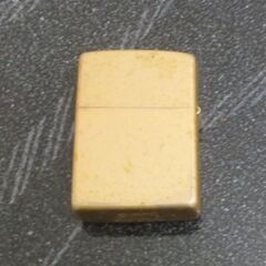 ジッポ　金色　模様の画像